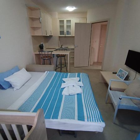 Excellent Apartment In Emberli Aparthotel. Lozenec Kültér fotó