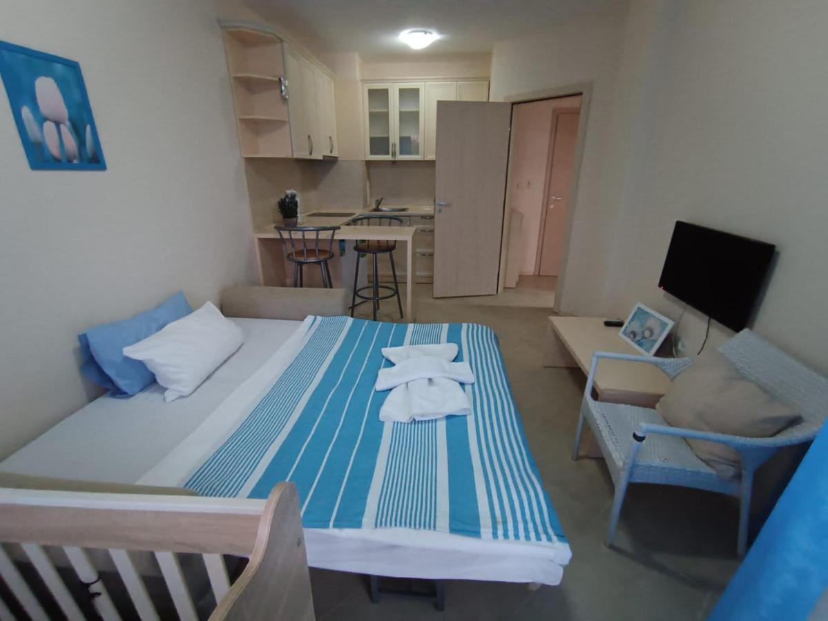 Excellent Apartment In Emberli Aparthotel. Lozenec Kültér fotó